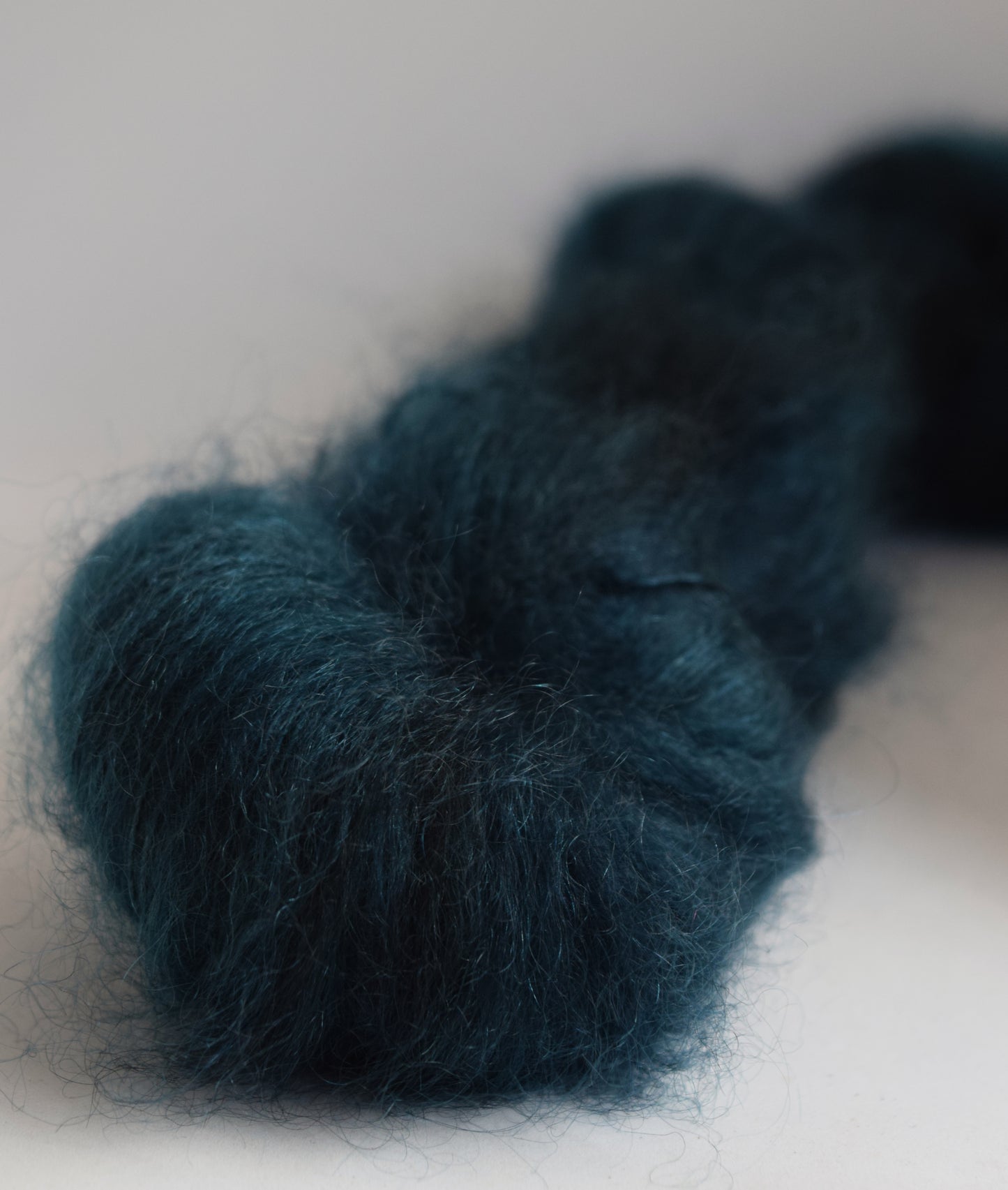 Yarnfloozy || Mohair || 2ply
