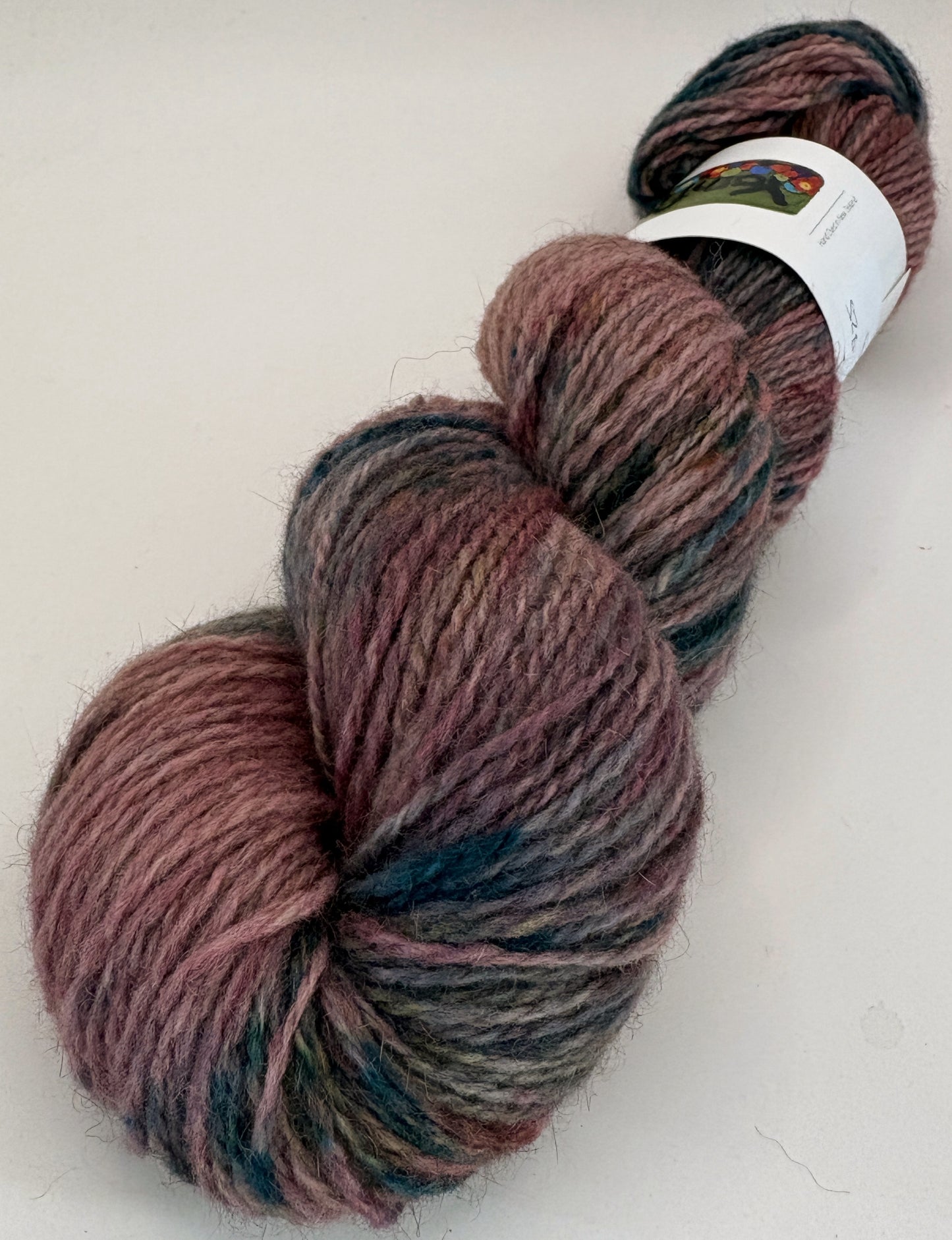 Yarnfloozy || Brushtail || 4ply