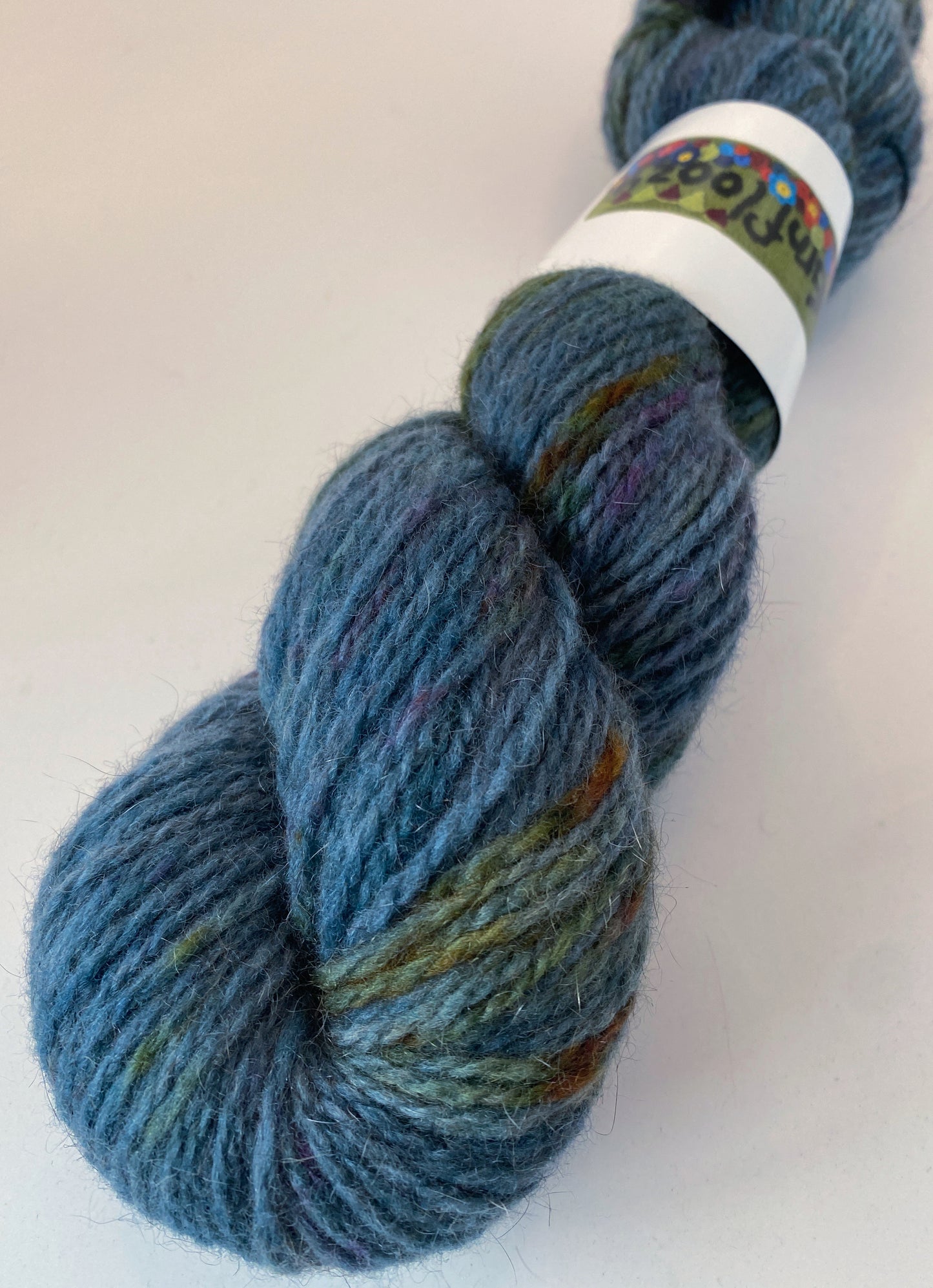 Yarnfloozy || Brushtail || 4ply