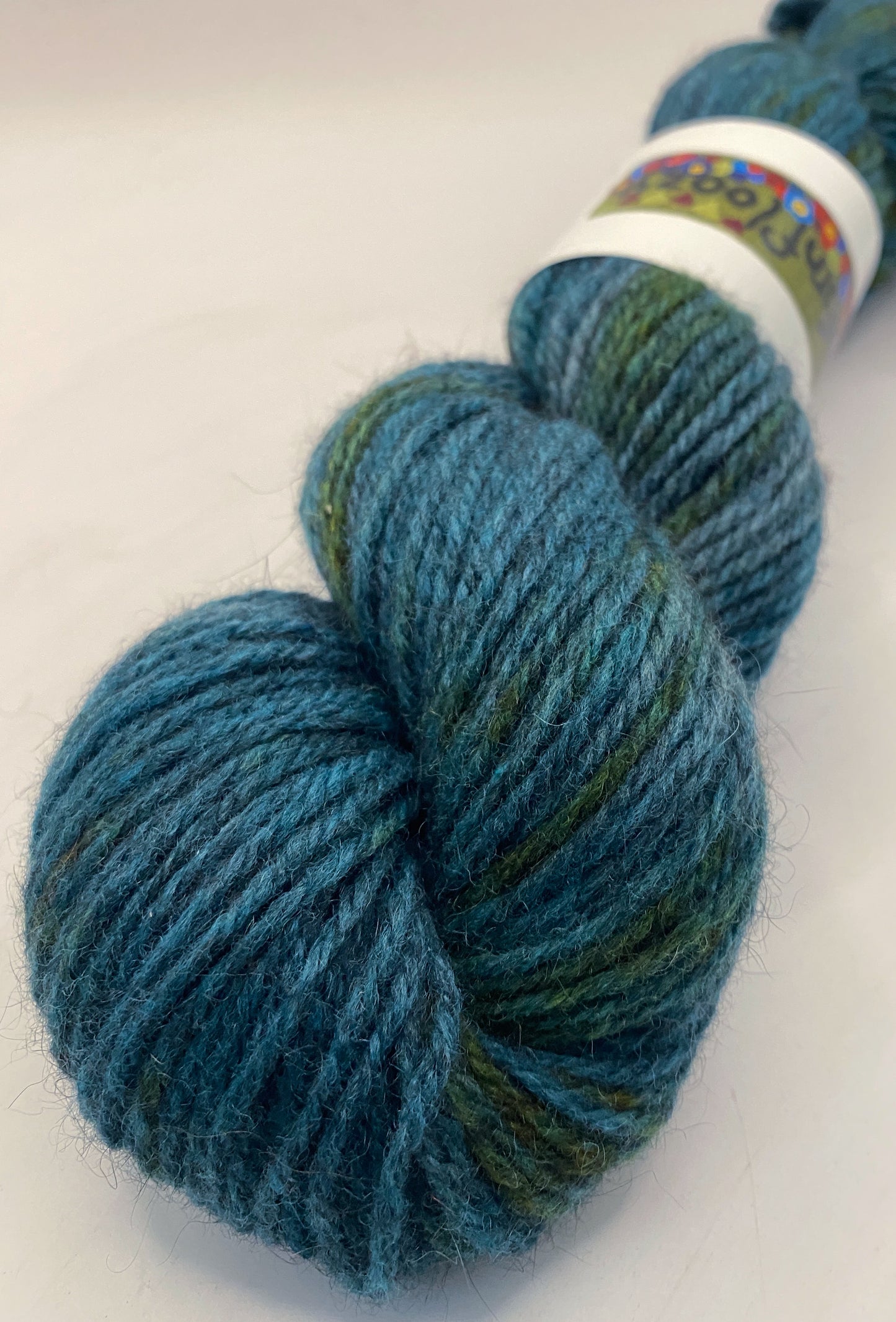 Yarnfloozy || Brushtail || 8ply