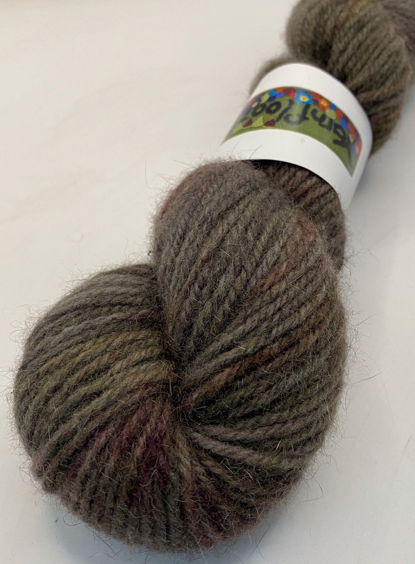 Yarnfloozy || Brushtail || 8ply
