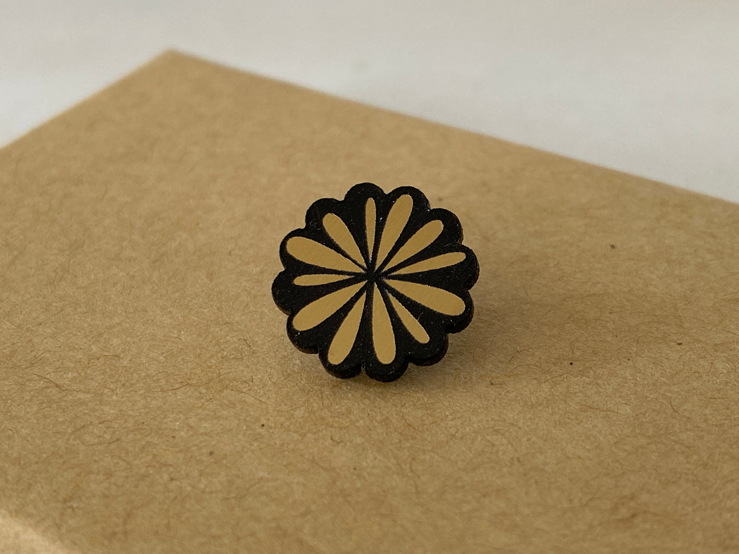 Gold Fireworks Button
